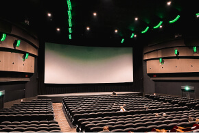 映画館